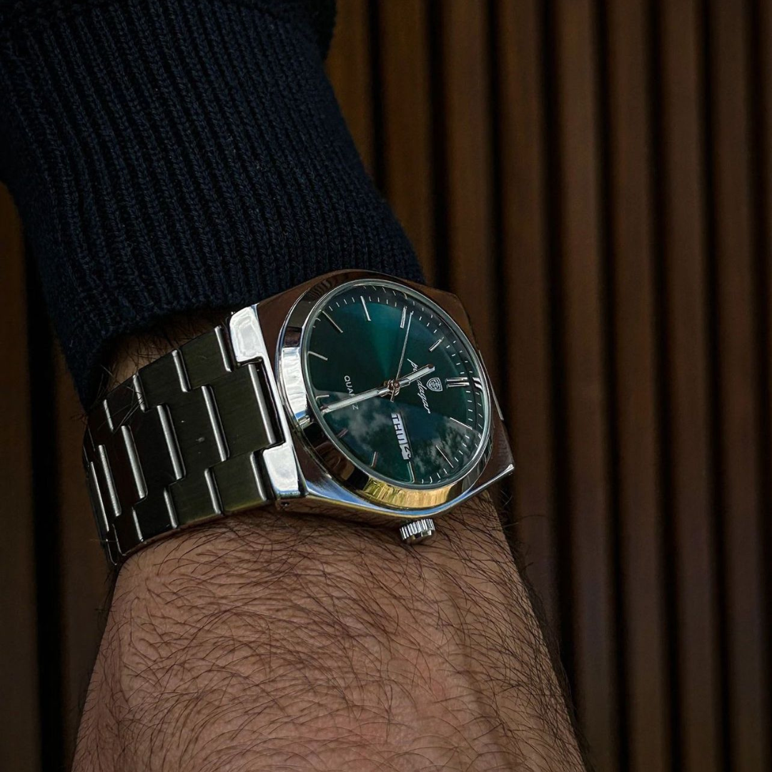 Poedagar Signature Watch