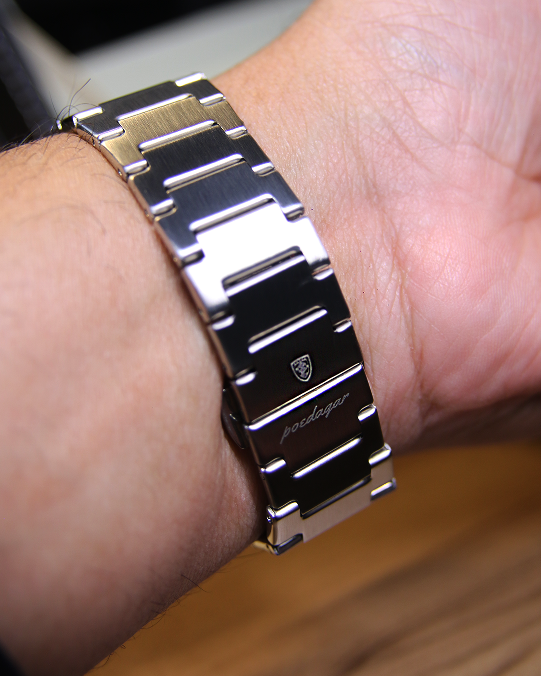 Poedagar Signature Watch