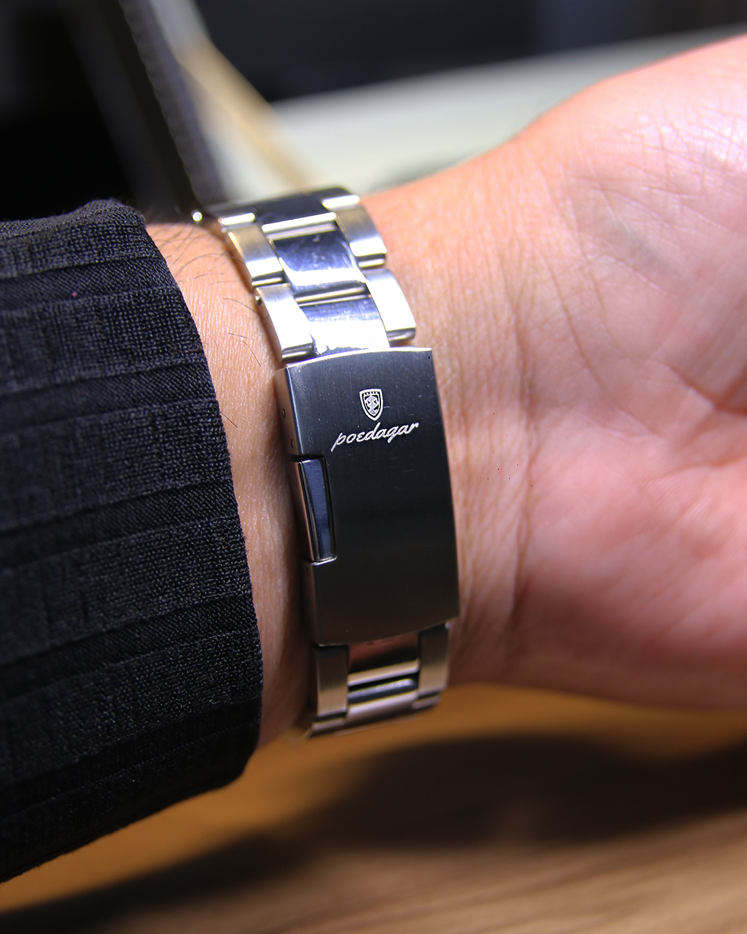 Poedagar Yacht Watch